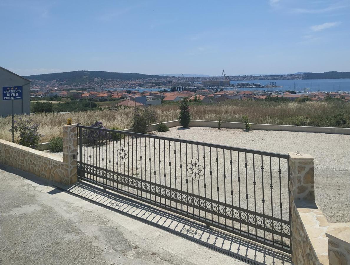 Apartment Nives Trogir Extérieur photo