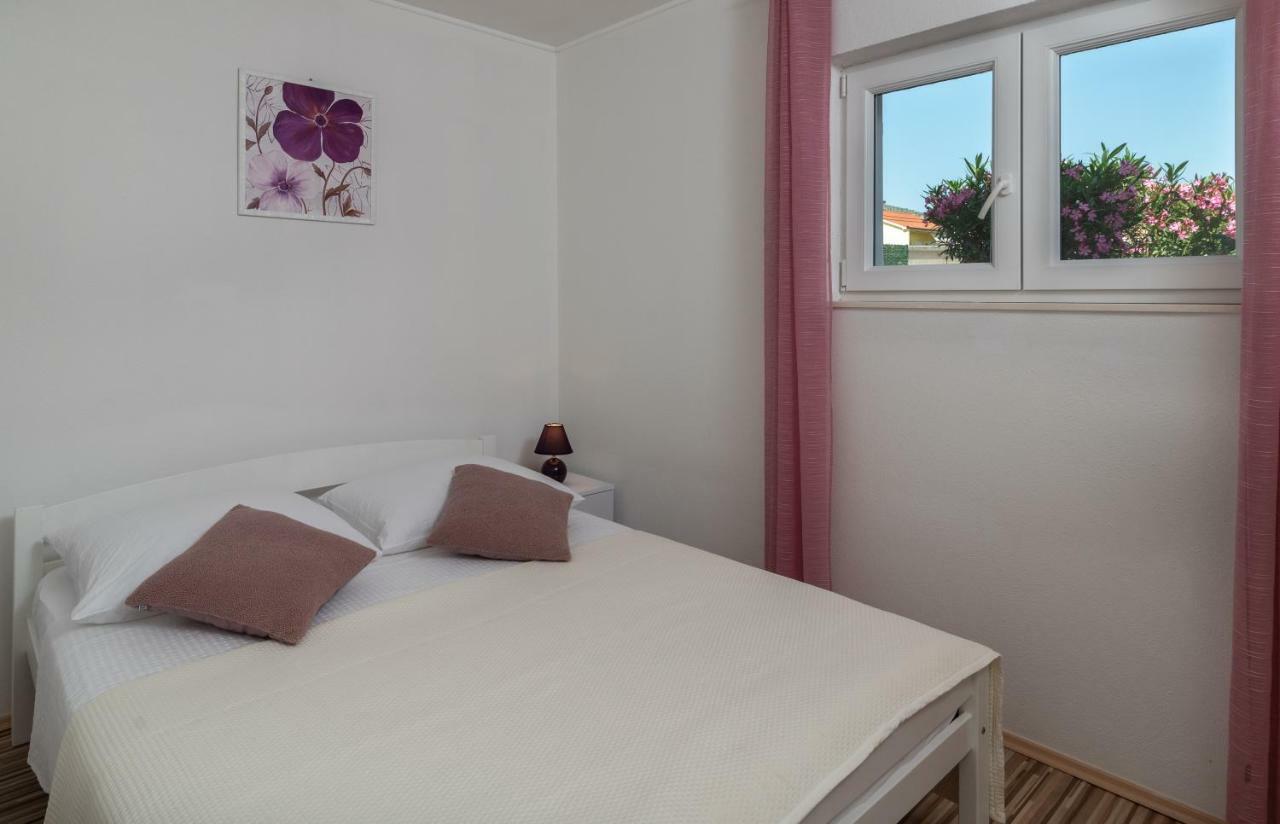 Apartment Nives Trogir Extérieur photo